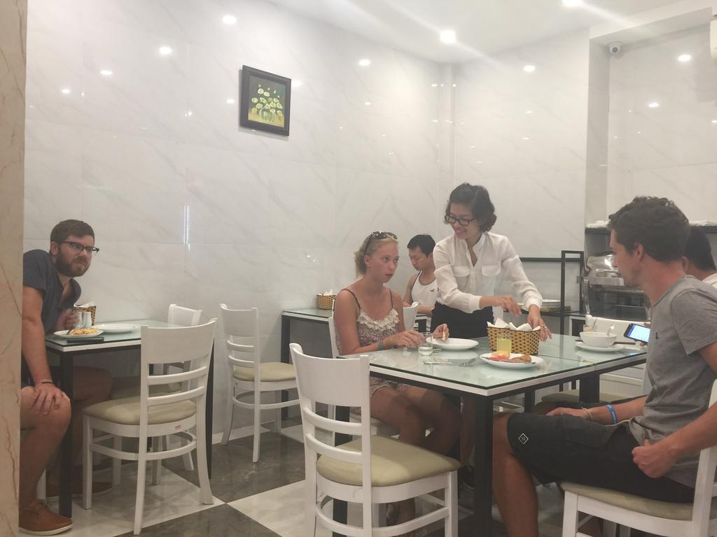 האנוי Ha Noi Holiday Center Hotel מראה חיצוני תמונה