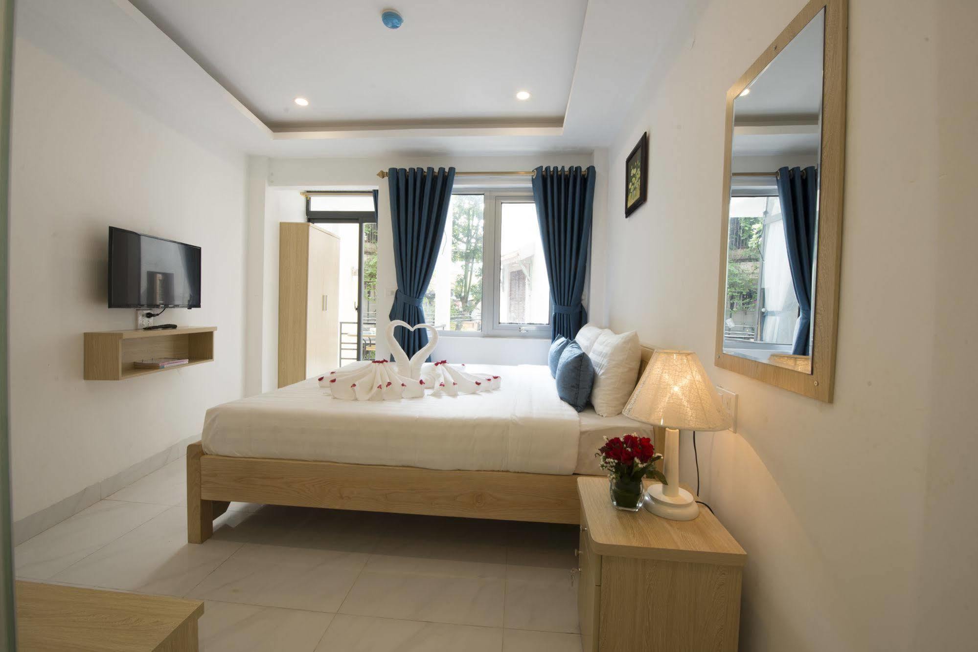 האנוי Ha Noi Holiday Center Hotel מראה חיצוני תמונה